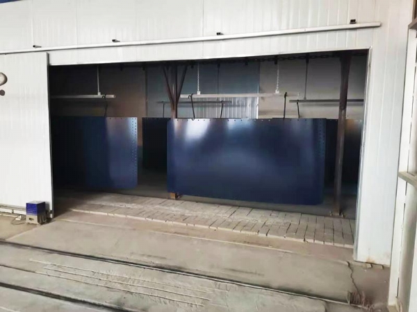 一次搪搪瓷板生產(chǎn)中